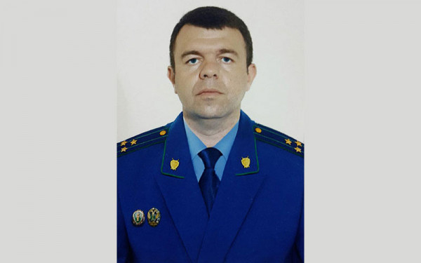 Чайка двигает на повышение молодых прокуроров