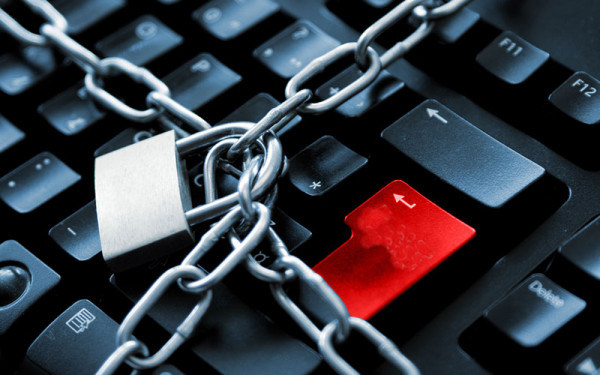 Год атак на интернет